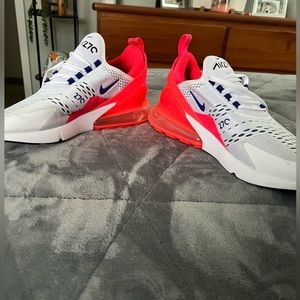 Women’s Nike Air Max 270
